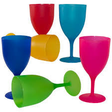 6 Piece Plastic Wine Glass Set